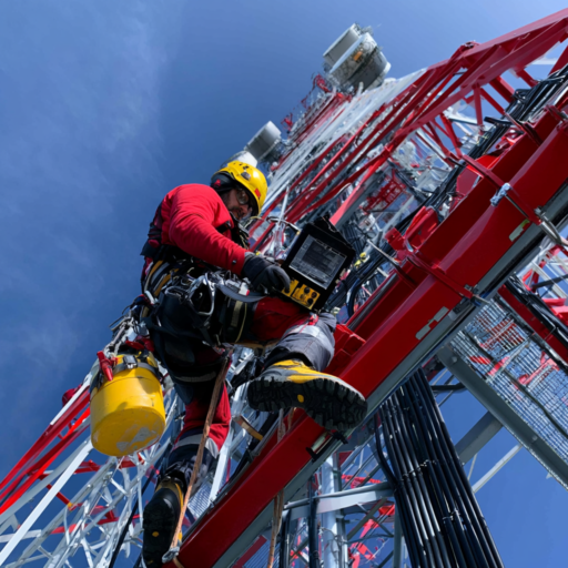 A Day in the Life of a New England Tower Tech: Safety and Precision at High Altitudes