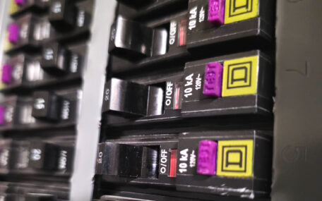 5 Signs Your Salem, NH Home Needs an Electrical Panel Upgrade
